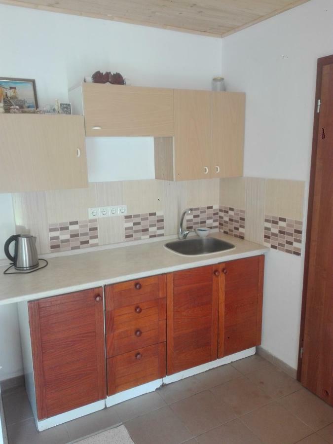 Apartmany Alex Male Dvorany Екстериор снимка